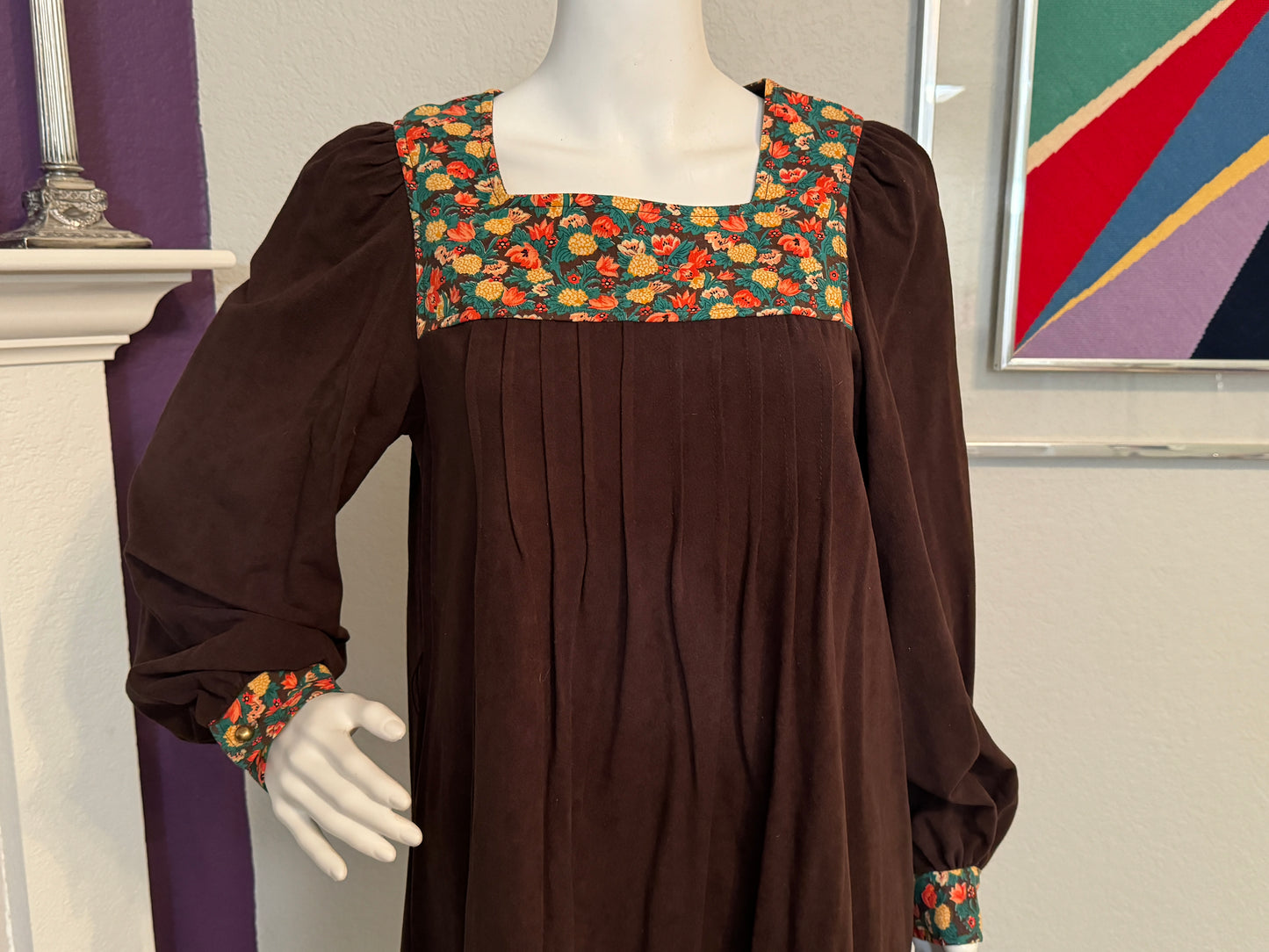 Vintage Brown Polyester Long Sleeve Maxi Dress with Floral Accents (Size 14, Vintage)