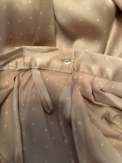 Vintage 70s/80s Silk Light Gold Dotted Blouse and Skirt Set – Small (SM)