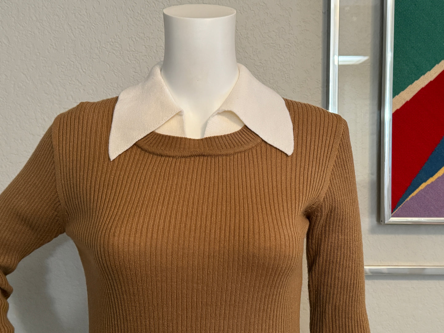 Kimlon Brown Long Sleeve Ribbed Sweater with Off-White Collar