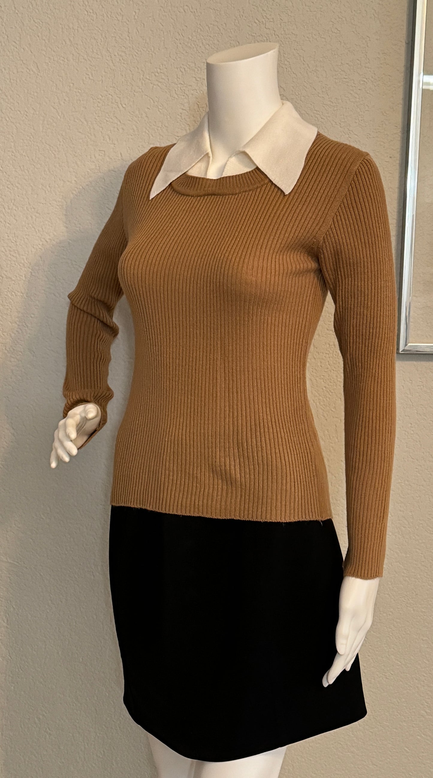 Kimlon Brown Long Sleeve Ribbed Sweater with Off-White Collar