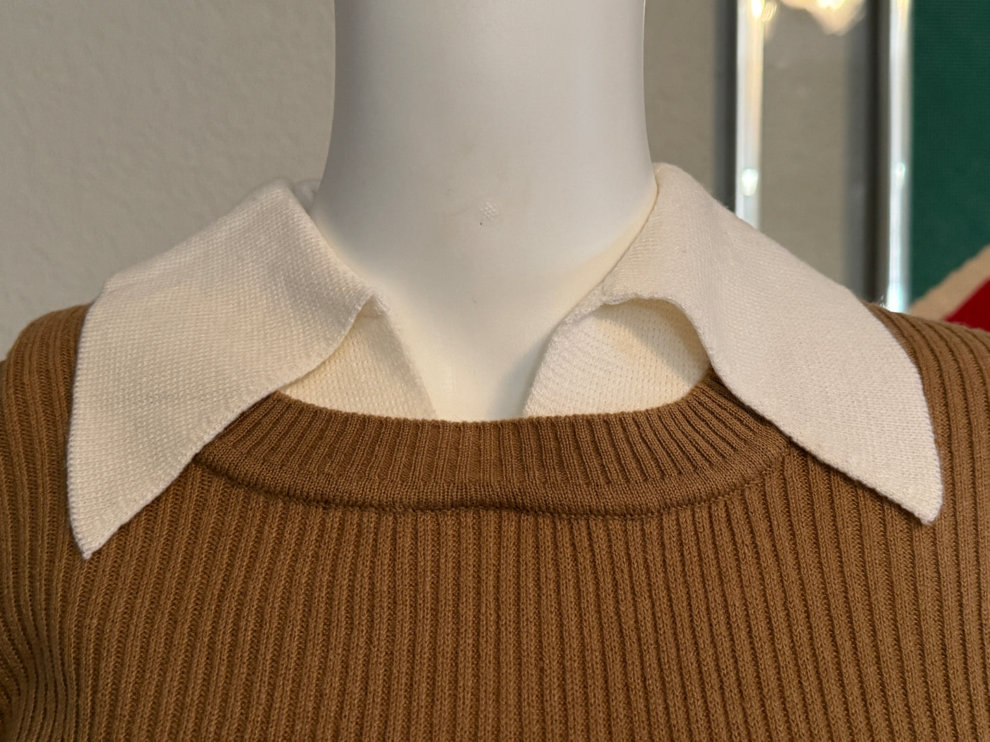 Kimlon Brown Long Sleeve Ribbed Sweater with Off-White Collar