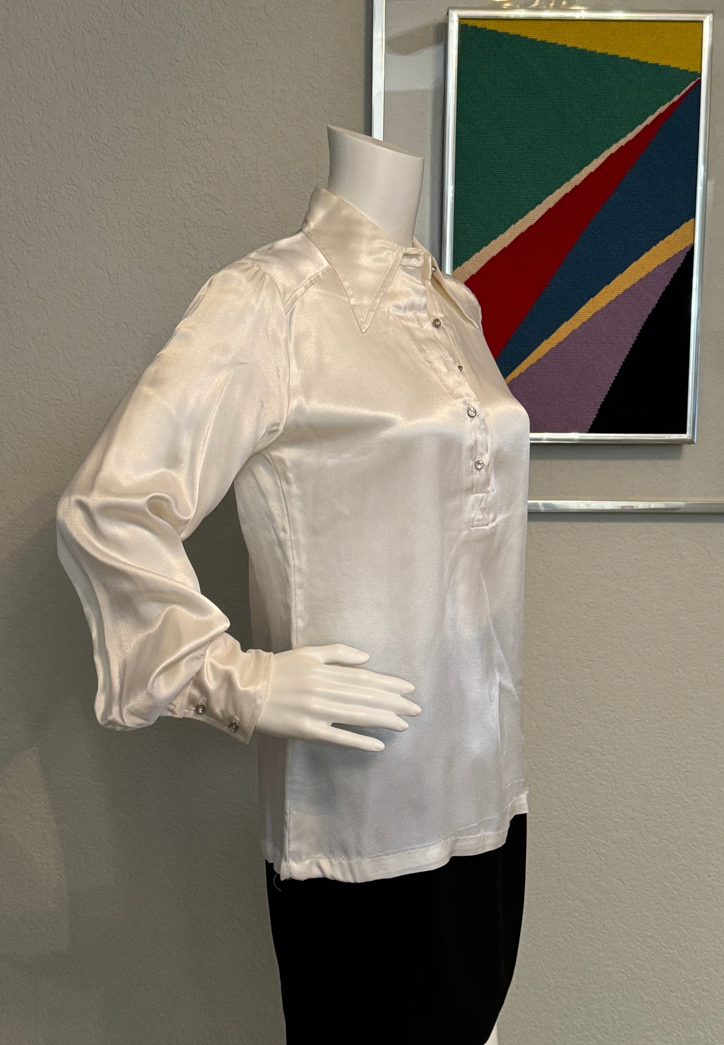 Lady Manhattan White Shiny Long Sleeve Blouse