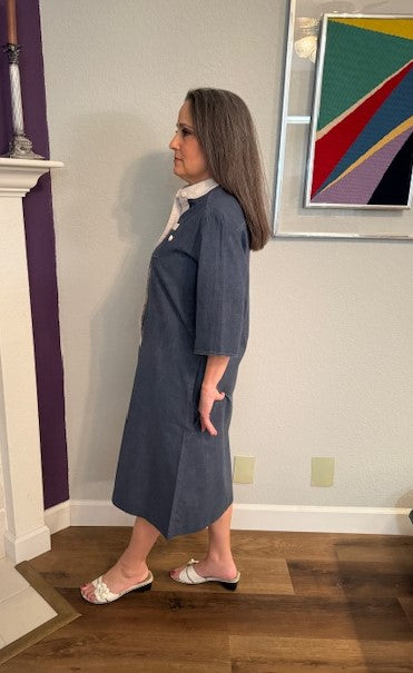 Vintage 1970s Navy Blue Jean Dress with White Accent Collar, Size 8 (Medium)
