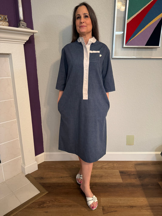 Vintage 1970s Navy Blue Jean Dress with White Accent Collar, Size 8 (Medium)