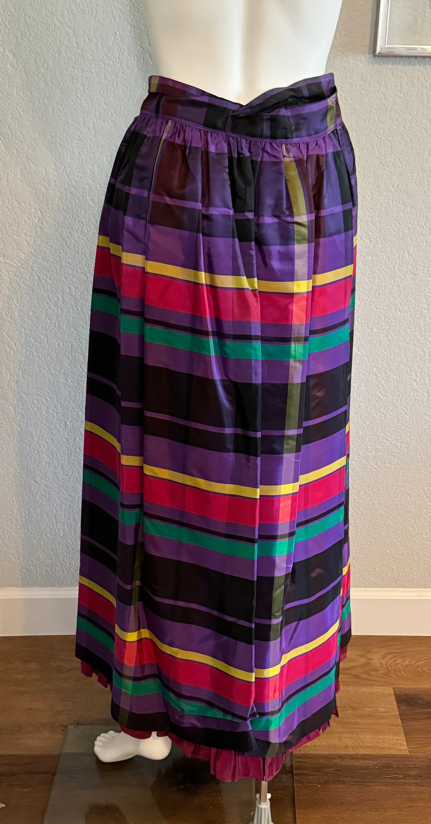 Ellen Tracy Plaid Taffeta Long Wrap Skirt (SM) ILGWU Union Made