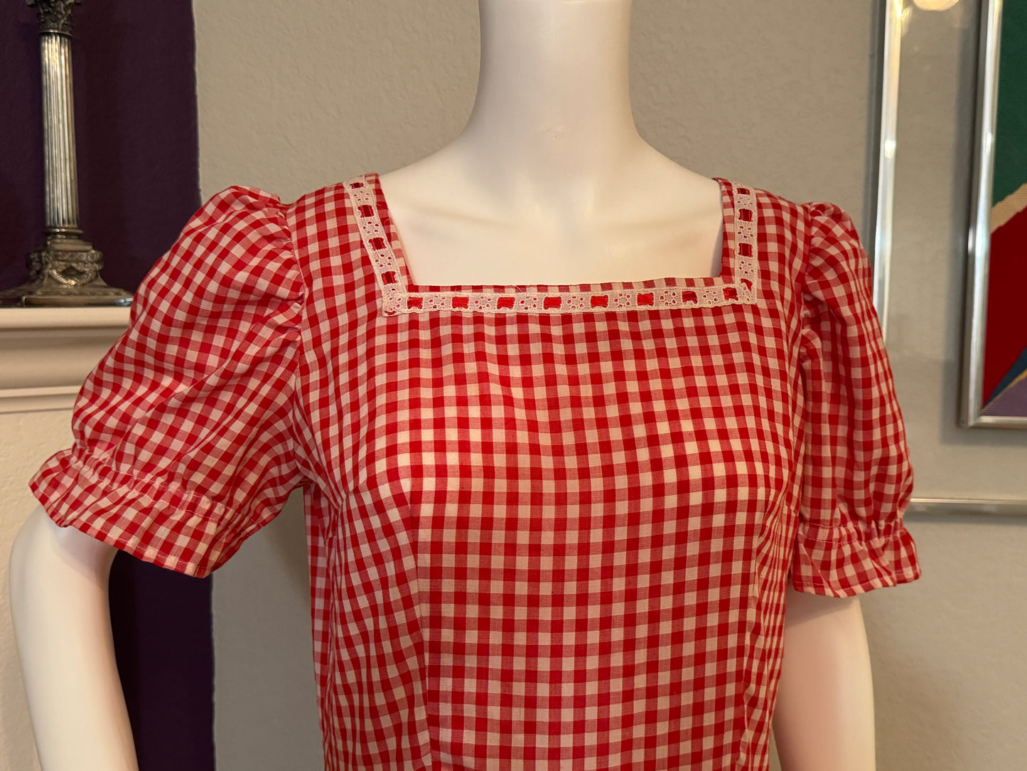 Vintage Red Plaid / Gingham Patterned Short-Sleeve Dress