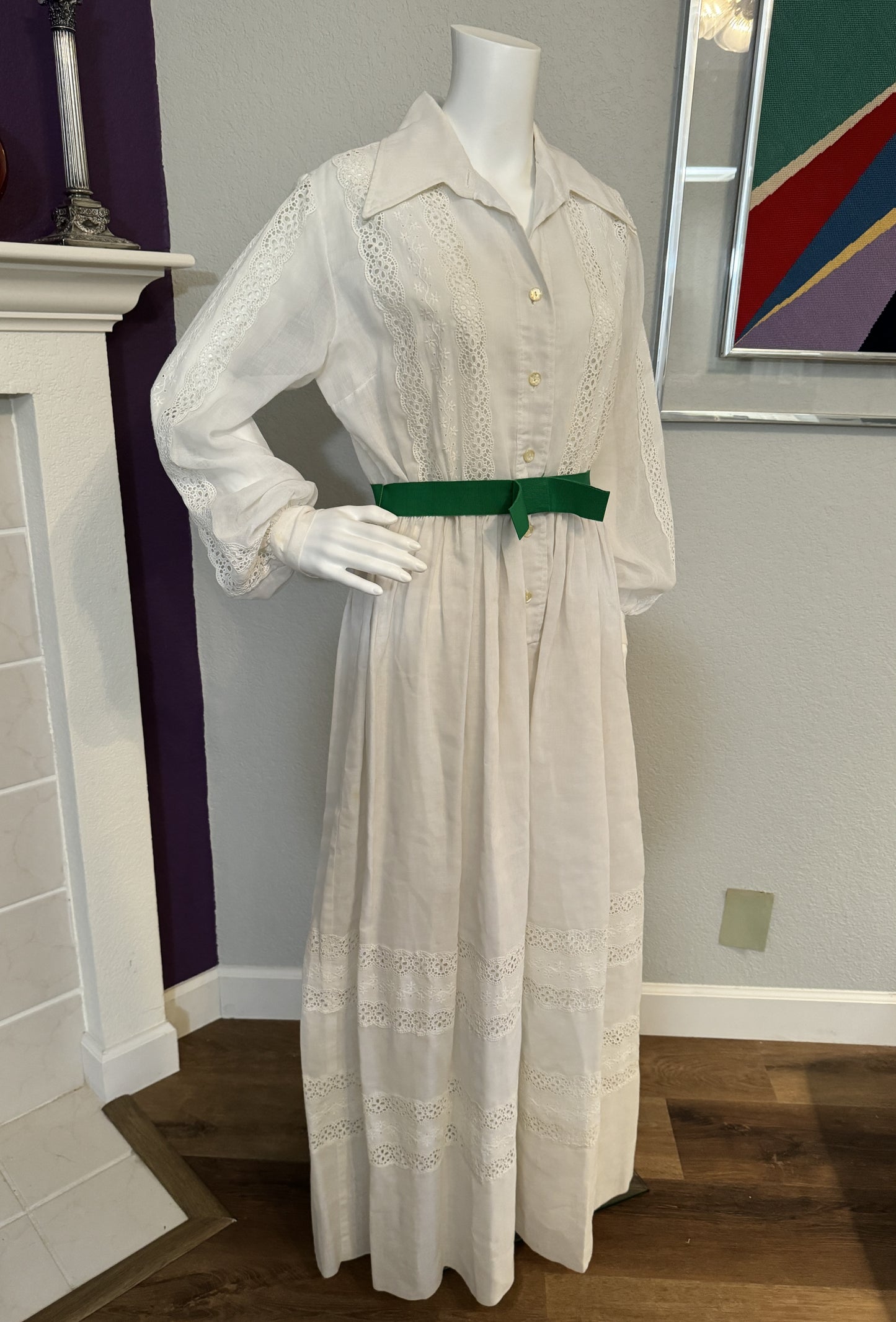 The Gilberts for Tally New Nork White Dress with Green Accent Belt