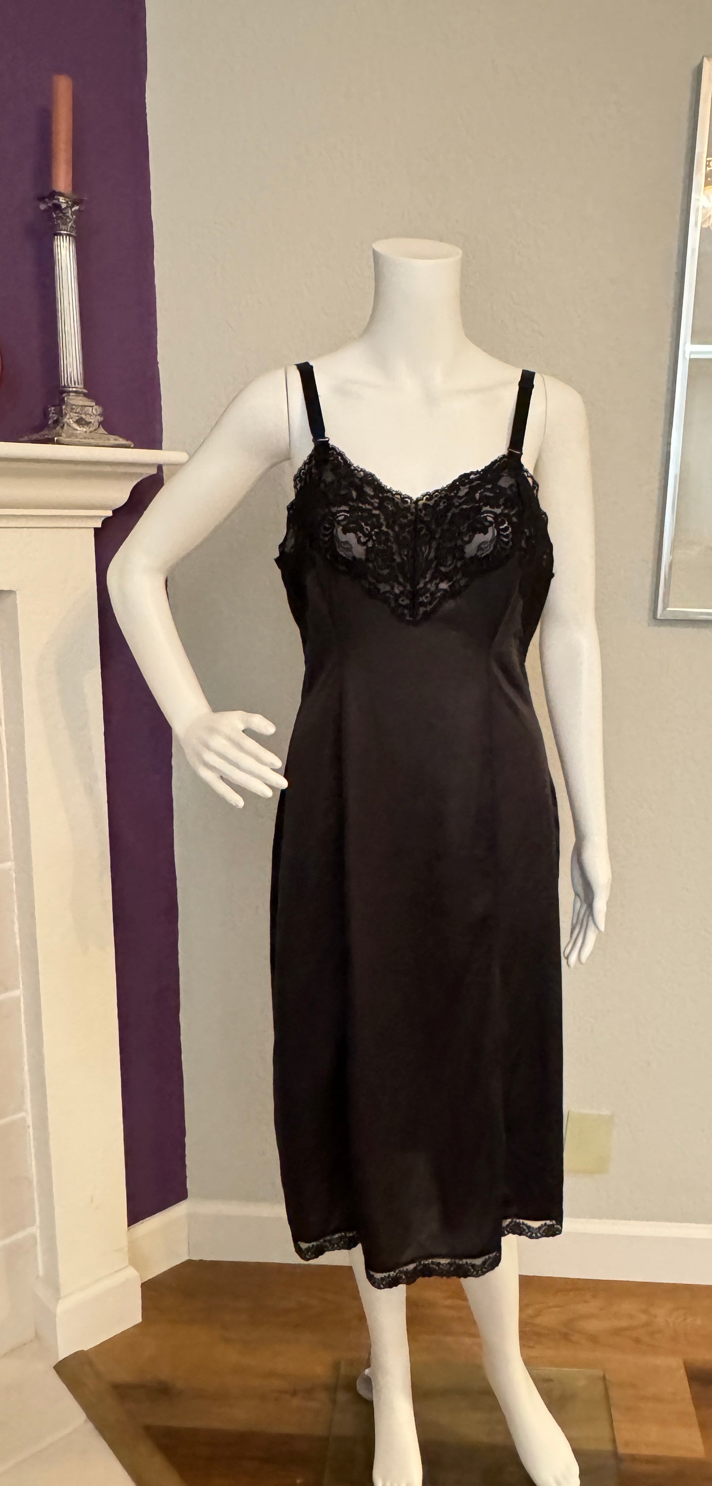 Wonder Maid Black Full Slip, 1960s,  ILGWU Union Made – Size 38