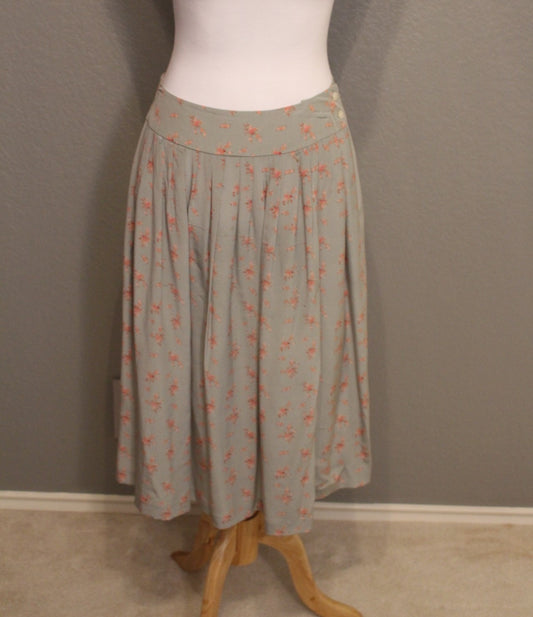 Vintage 1970s Cesarini Silk Skirt with Coral-Pink Floral Print, Size 8  (Medium)