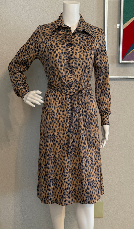 Leopard Print Knit Button Dress with Belt with Collar