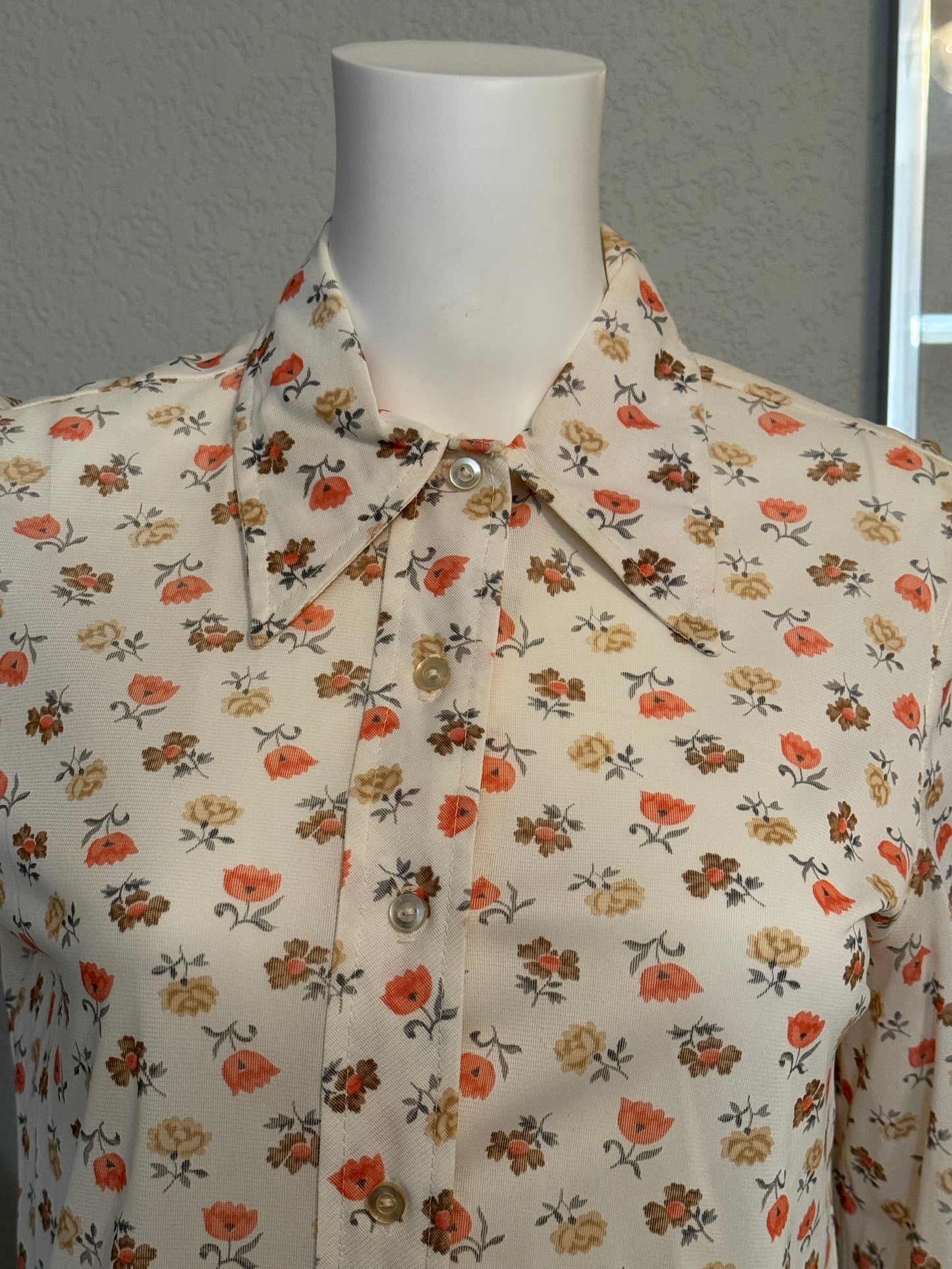 Vintage Montgomery Ward Long Sleeve Women’s Blouse with Flowers