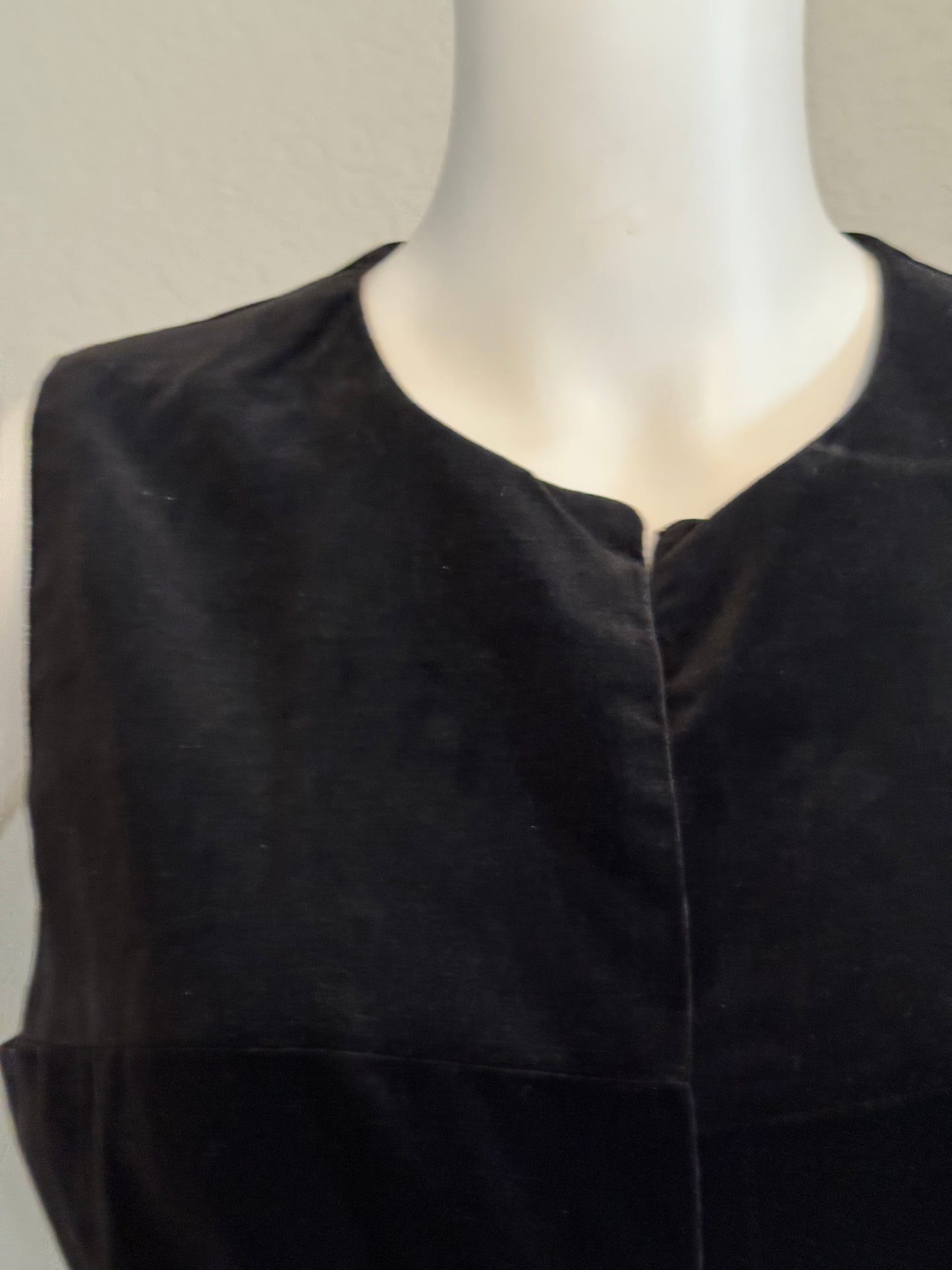 Empress of Dallas Black Vest, Vintage Size 12