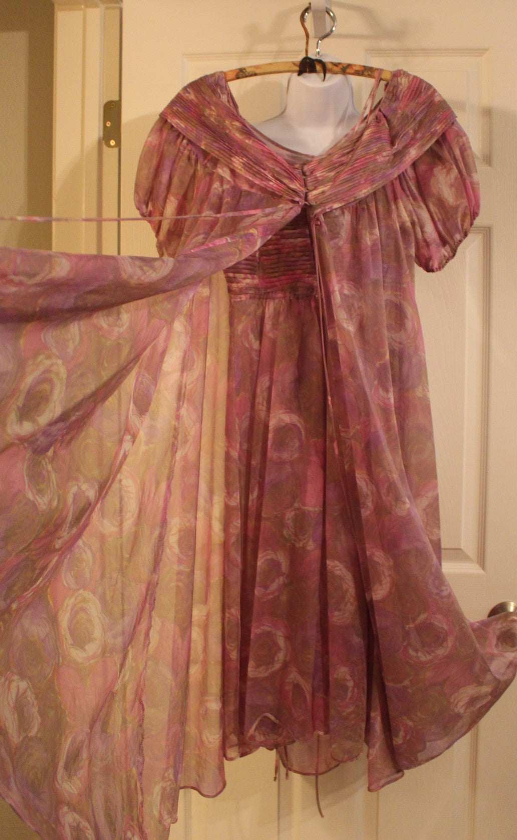 Eyeful by the Flaums 1960s Vintage Nightgown and Robe Set (XS)Vintage 30