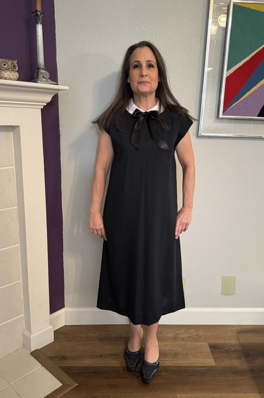 Vintage Leslie Fay Navy Knit Mini-Maxi Dress with White Collar and Blue Satin Bow, Size SM/M