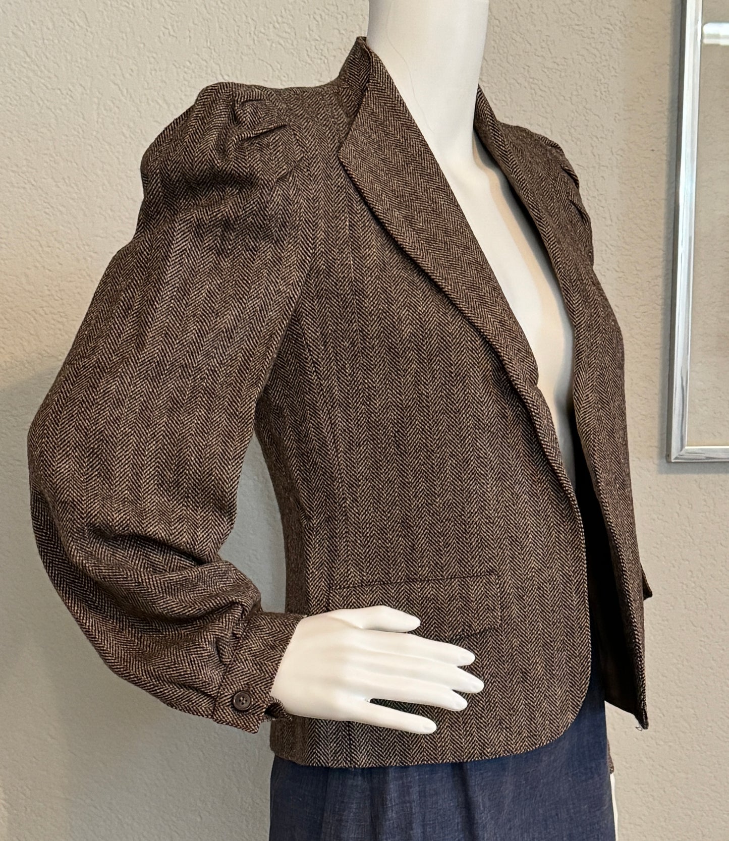 Peabody House Brown Herringbone Blazer Jacket Romania, Size 5/7