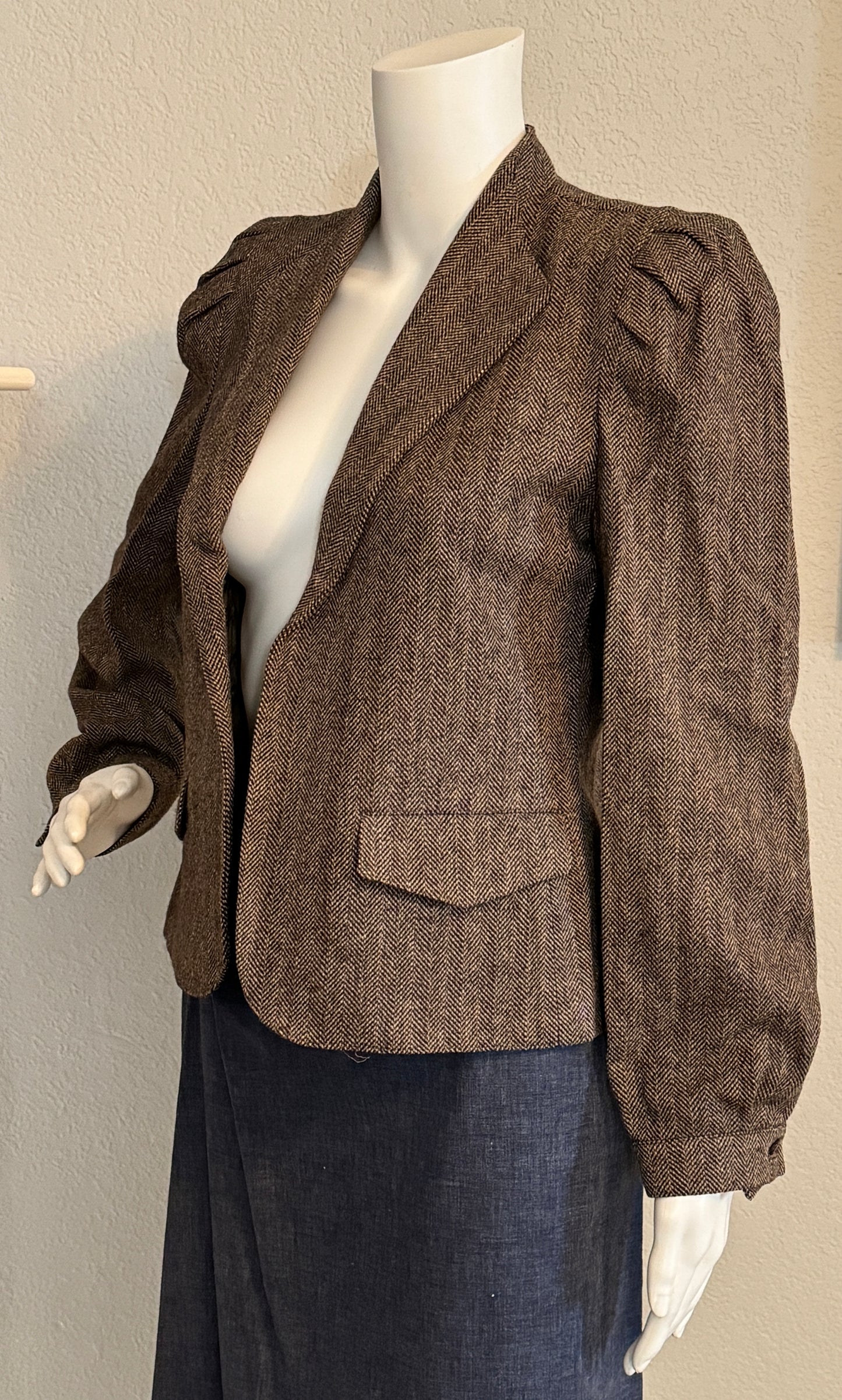 Peabody House Brown Herringbone Blazer Jacket Romania, Size 5/7