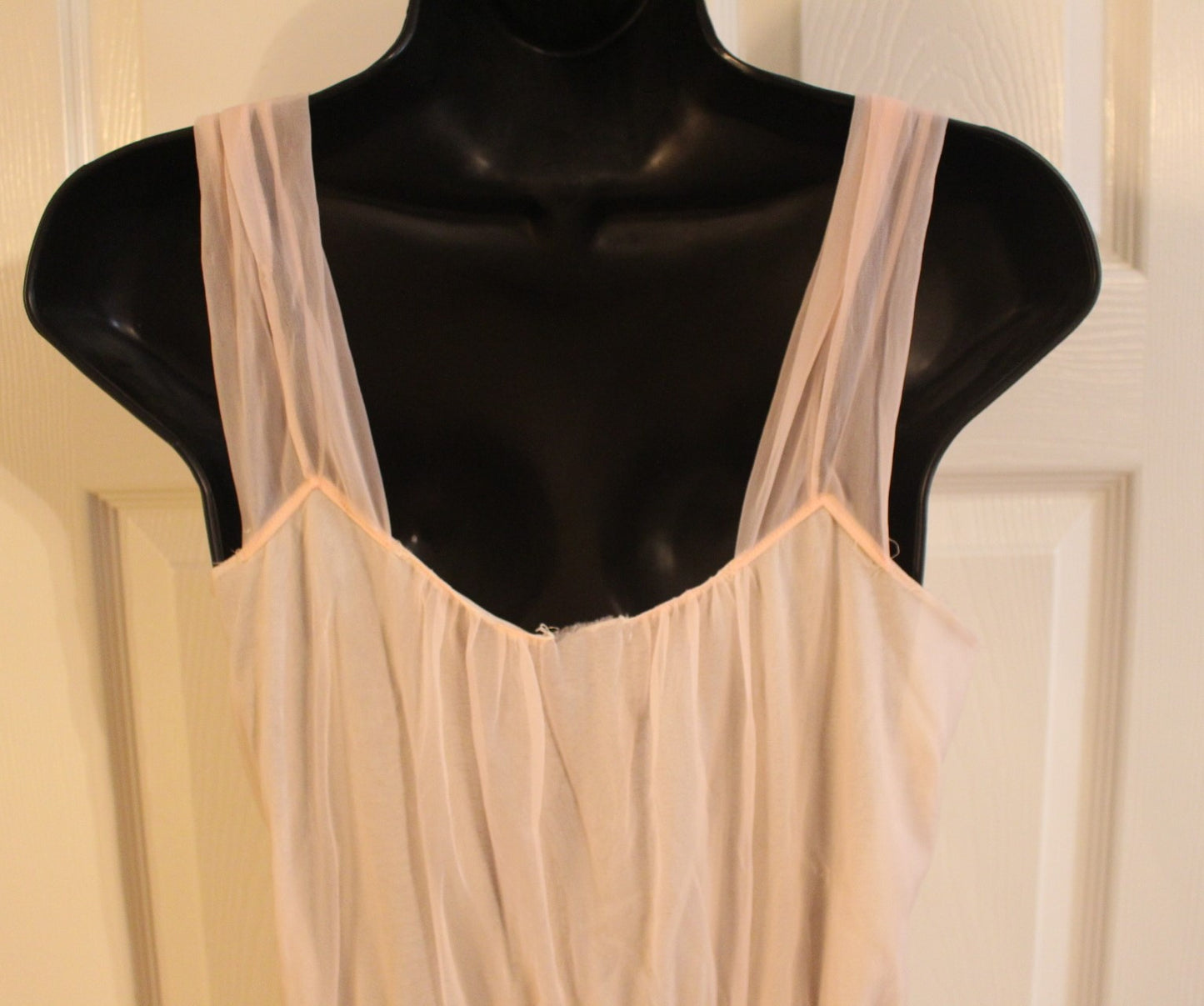 Pink Chiffon Nightgown with Flowers Size (S)