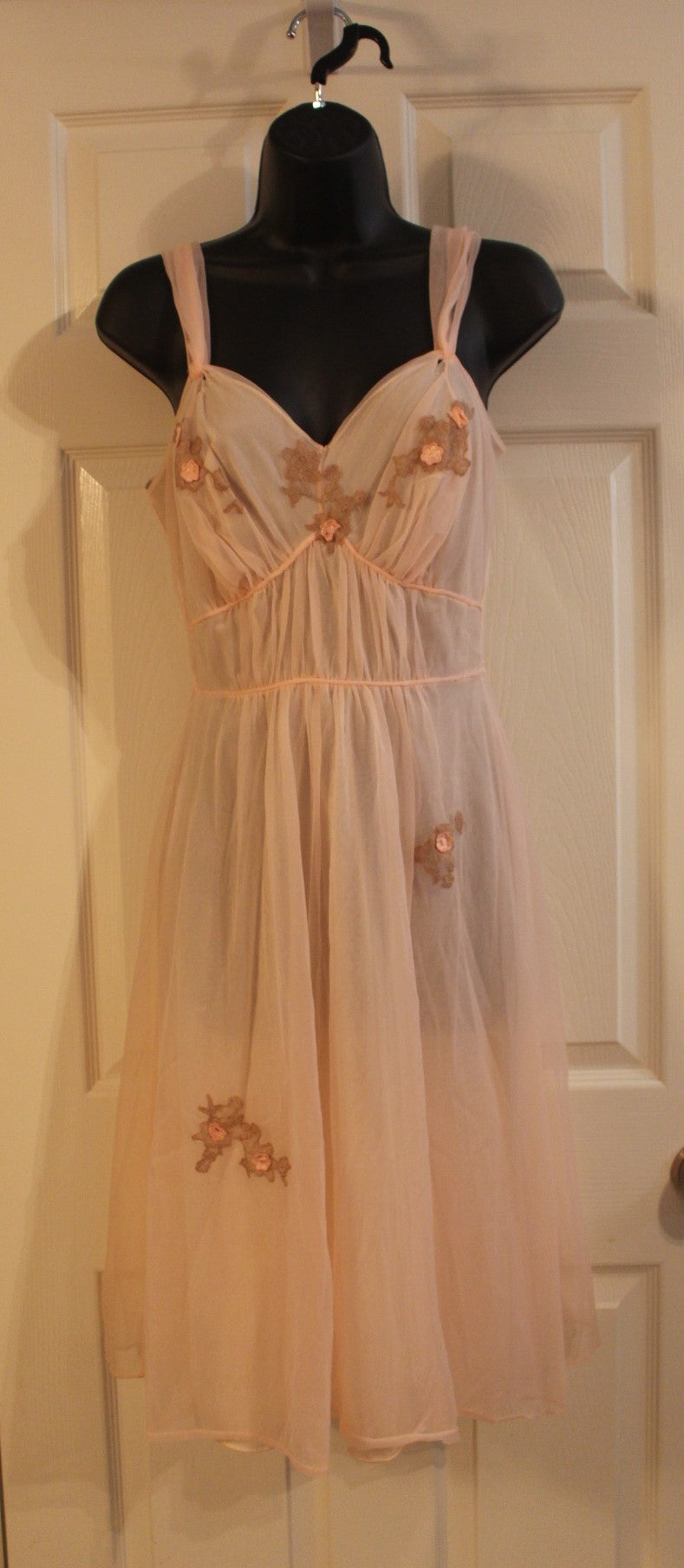 Pink Chiffon Nightgown with Flowers Size (S)