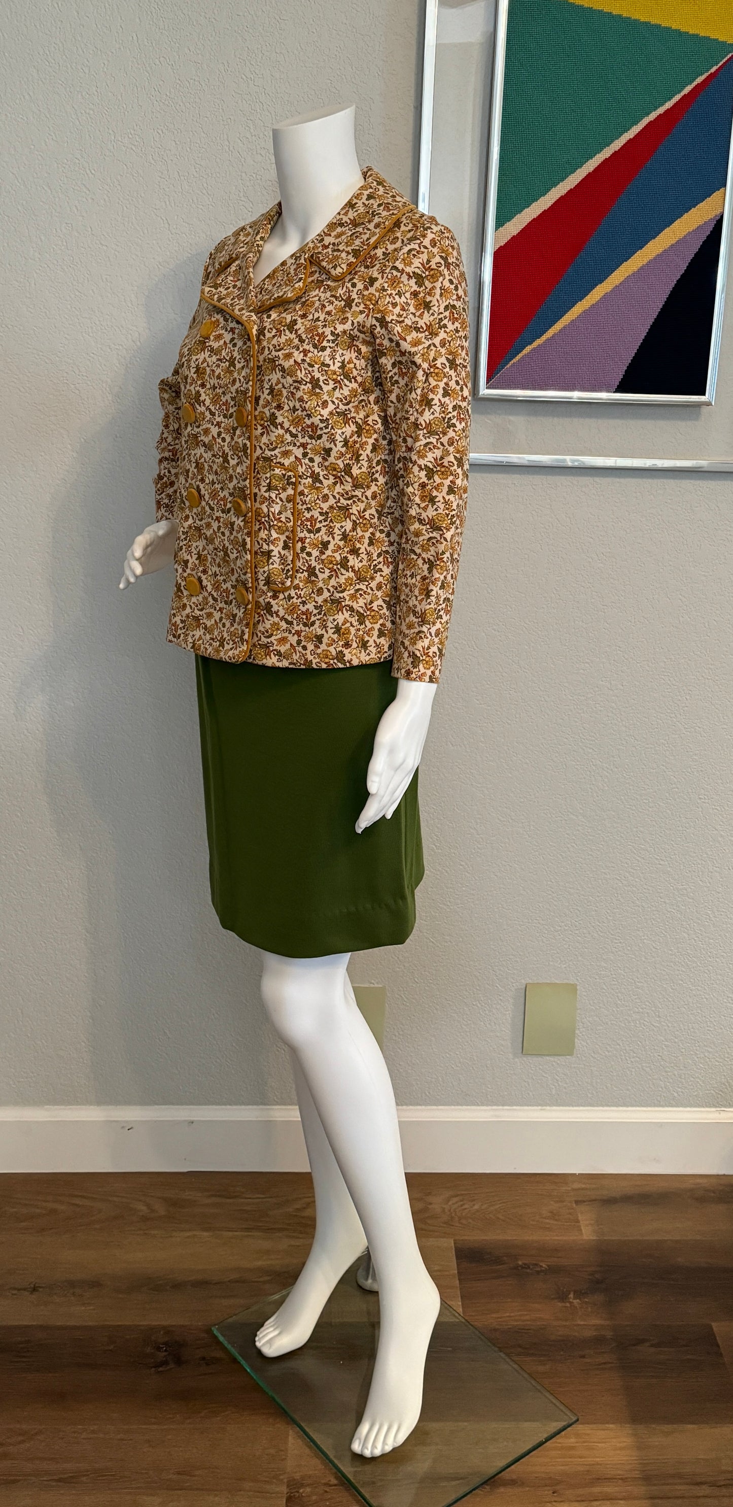 Robbie Rivers Army Green, Gold, Brown Flower Jacket & Catilina Army Green Skirt