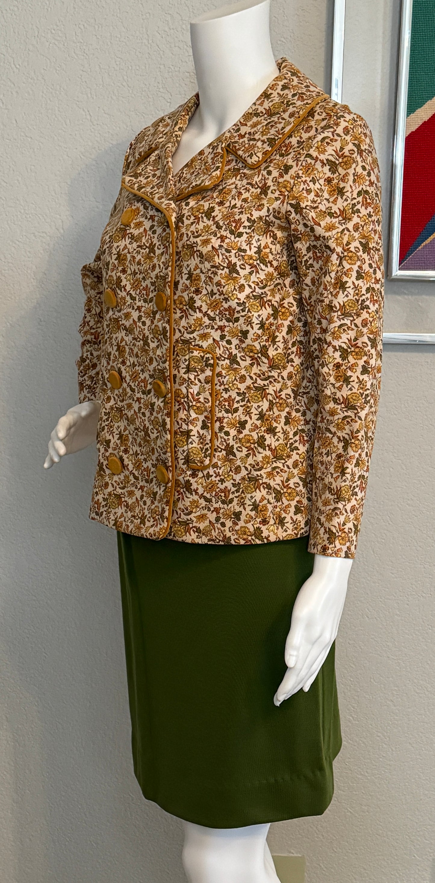 Robbie Rivers Army Green, Gold, Brown Flower Jacket & Catilina Army Green Skirt