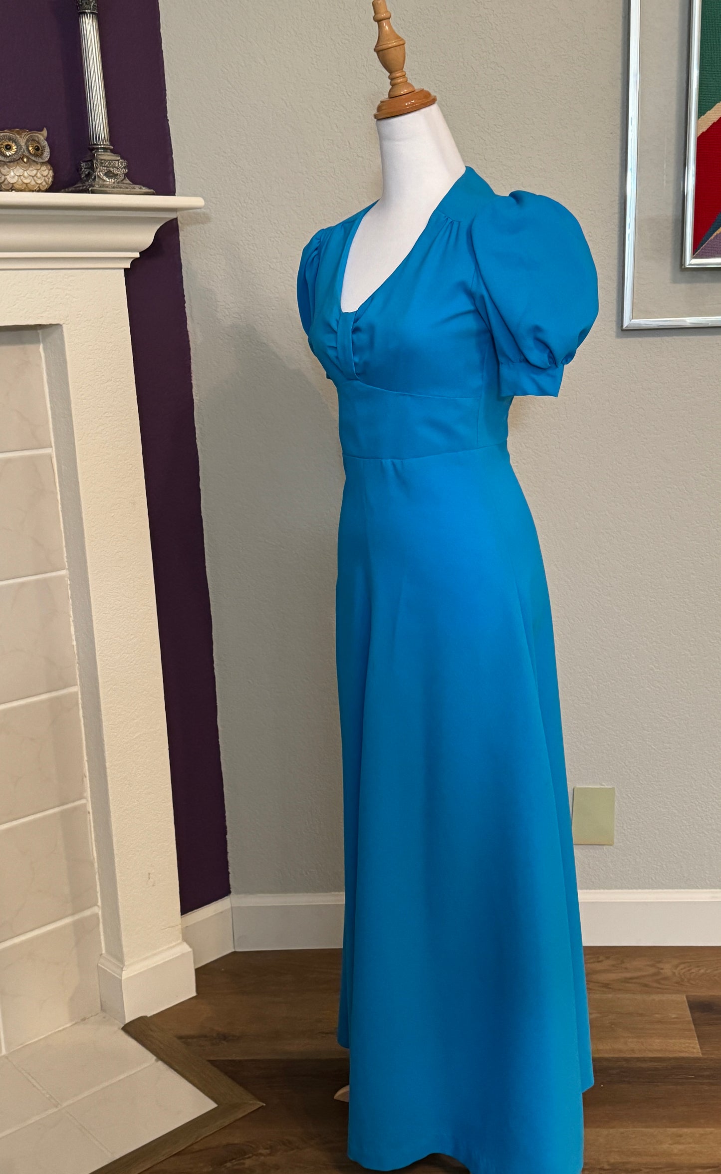 Turquoise Short Puffy Sleeve Dress with High Waist