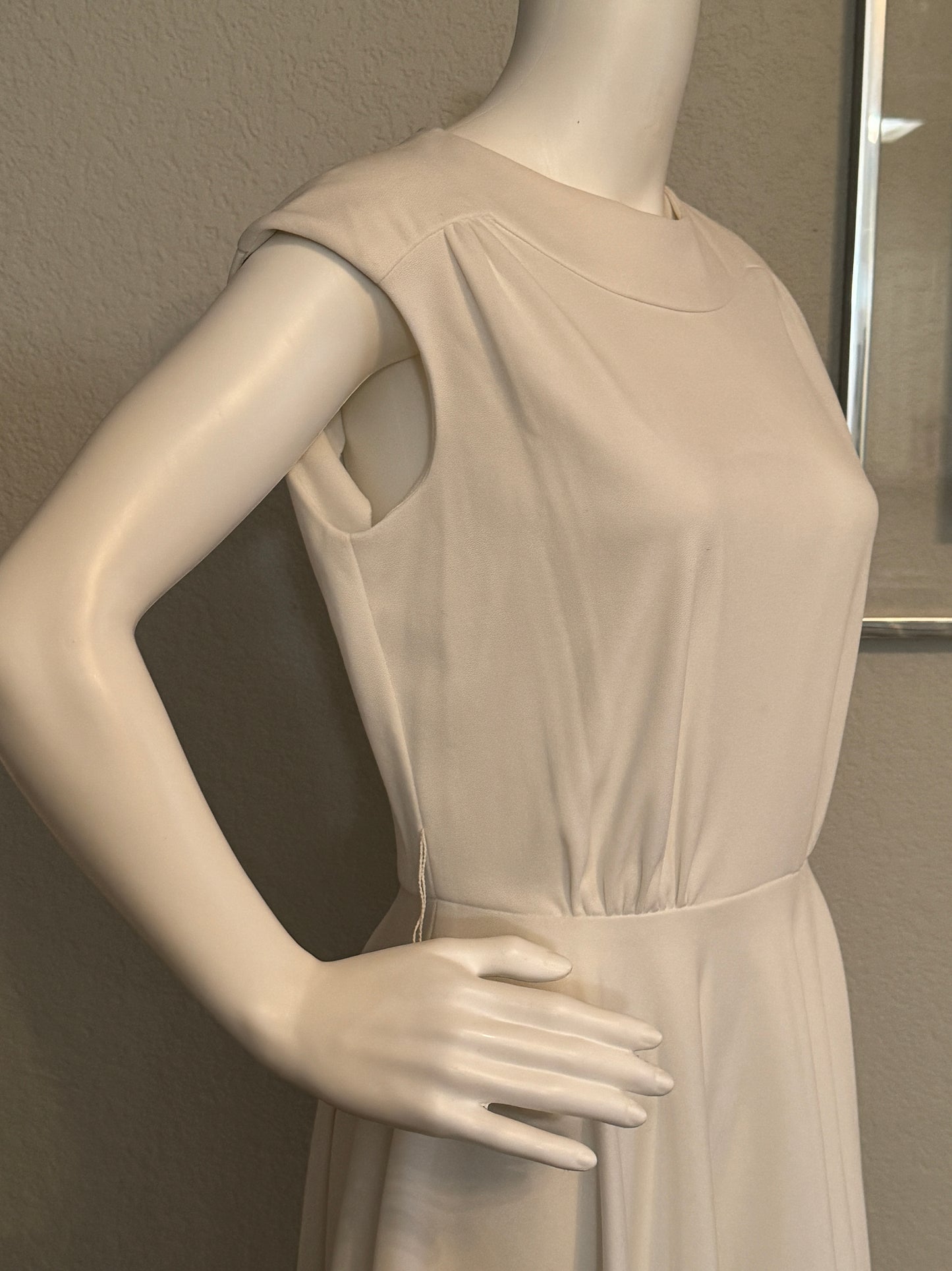 White Sleevess Dress, Size 12, Union Made