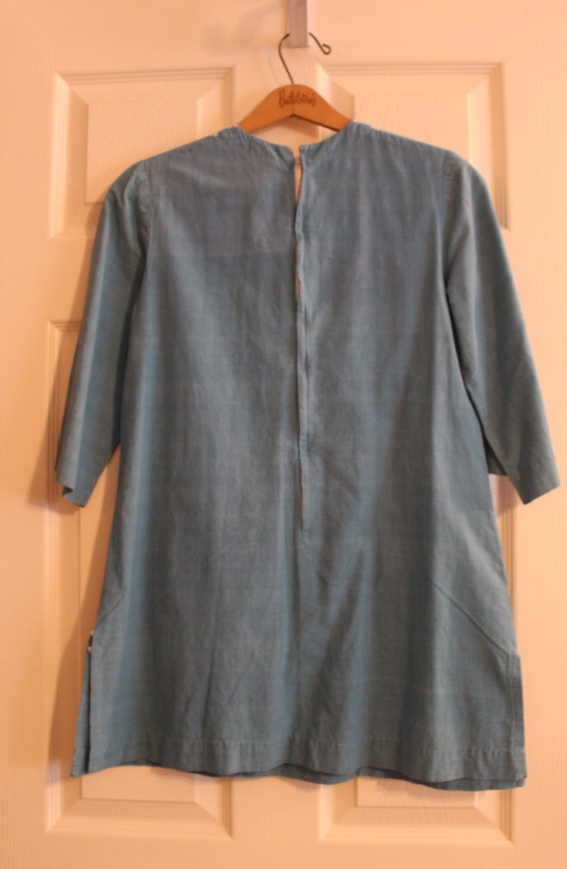 Hand Tailored Cottage Industries Light Blue Linnen Mid Sleeve Shirt