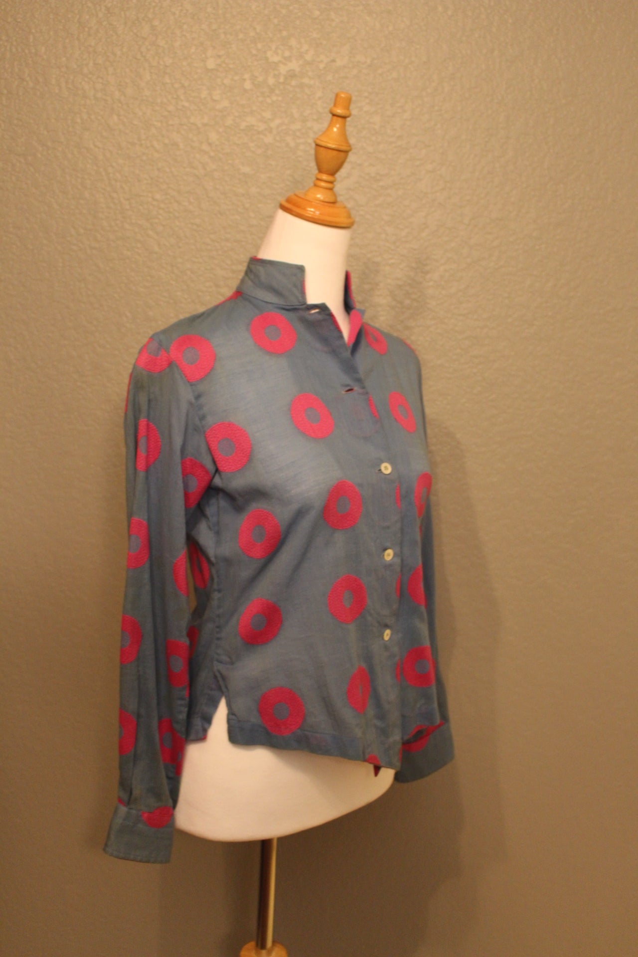 Mr James Boutique 70s Blue Long Sleeve Cotton Button Down Shirt with Pink Circle Stiching