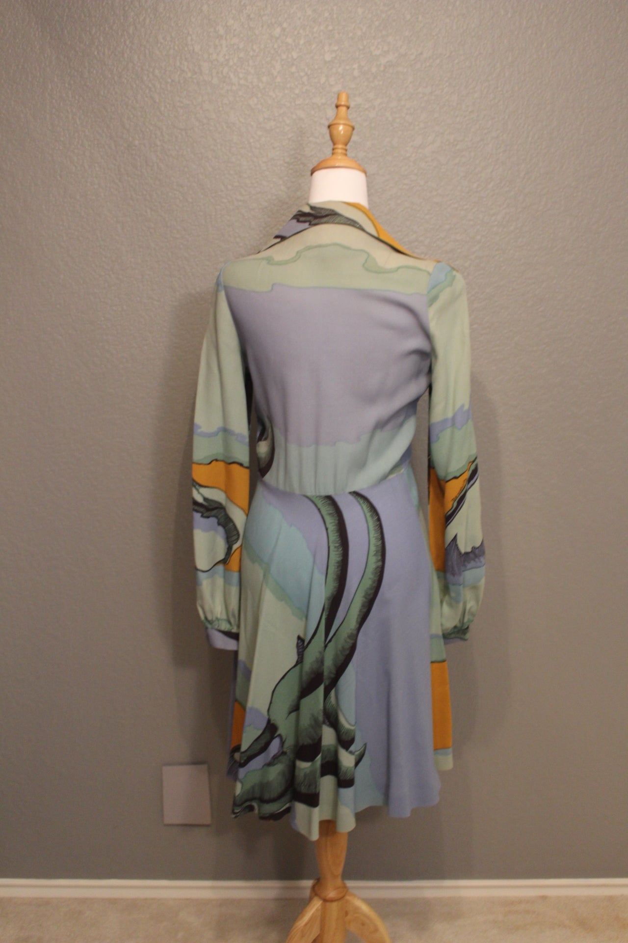 Vintage 70's Dress with Brown, Light Blue, Light Green Pattern