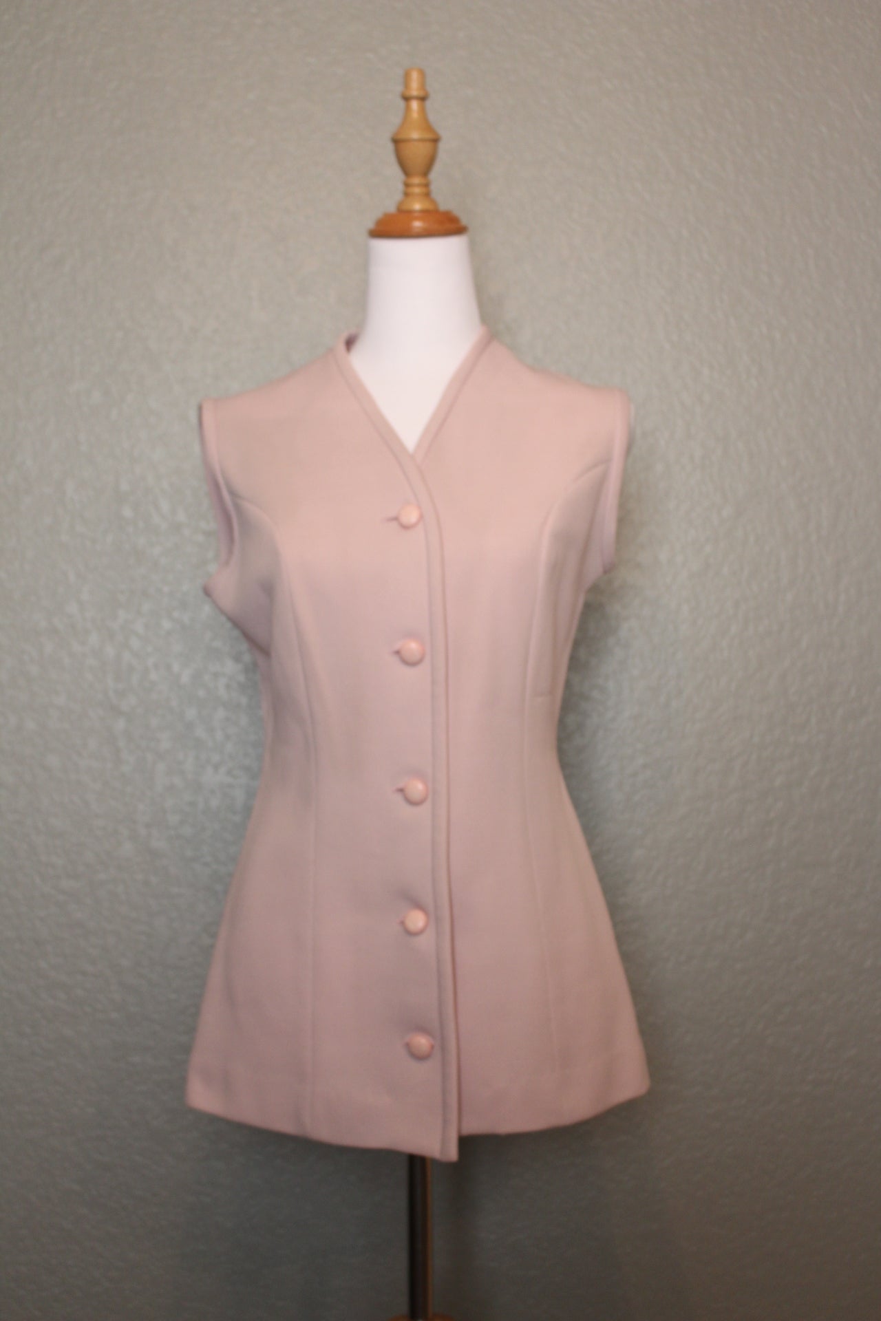 Donovan Galvani of Dallas Designer Light Pink Vest