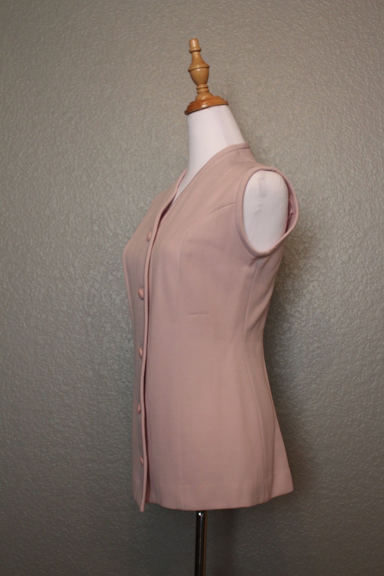 Donovan Galvani of Dallas Designer Light Pink Vest