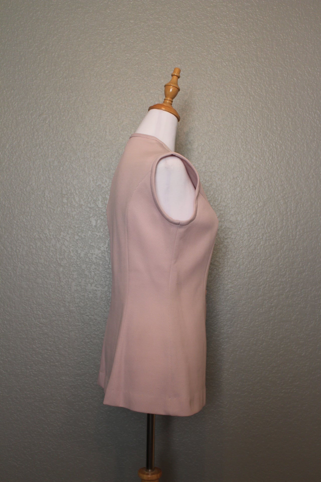 Donovan Galvani of Dallas Designer Light Pink Vest