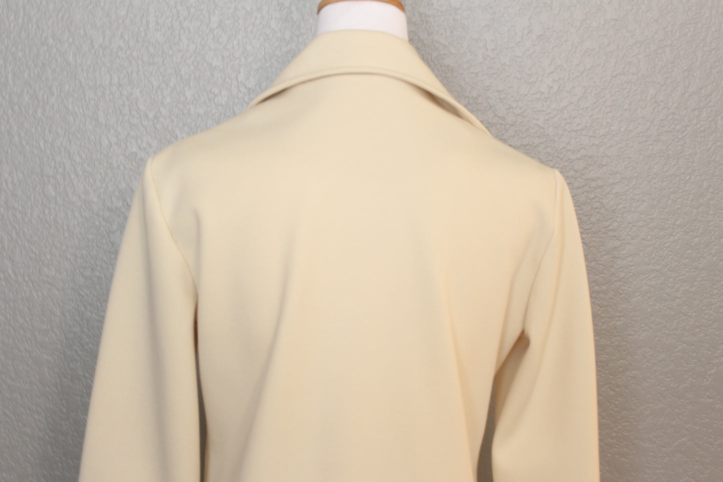 Creme Colored Cotton Long Sleeve 70's jacket