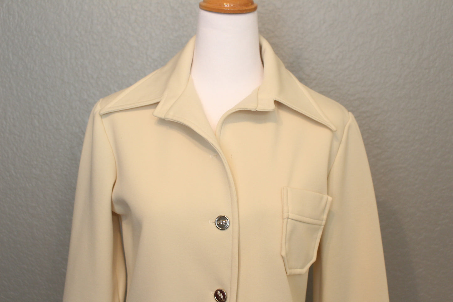 Creme Colored Cotton Long Sleeve 70's jacket