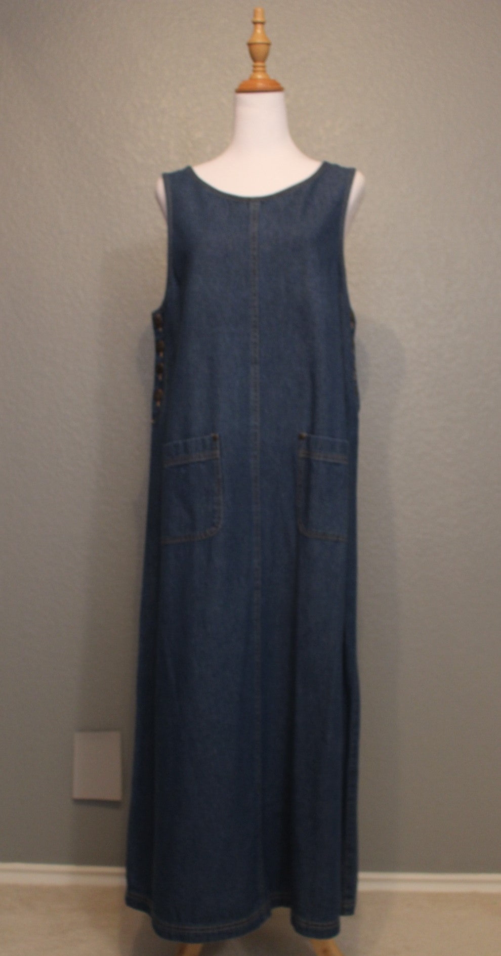 Susan Bistol Casual Blue Jean Sleeveless casual dress (Medium)