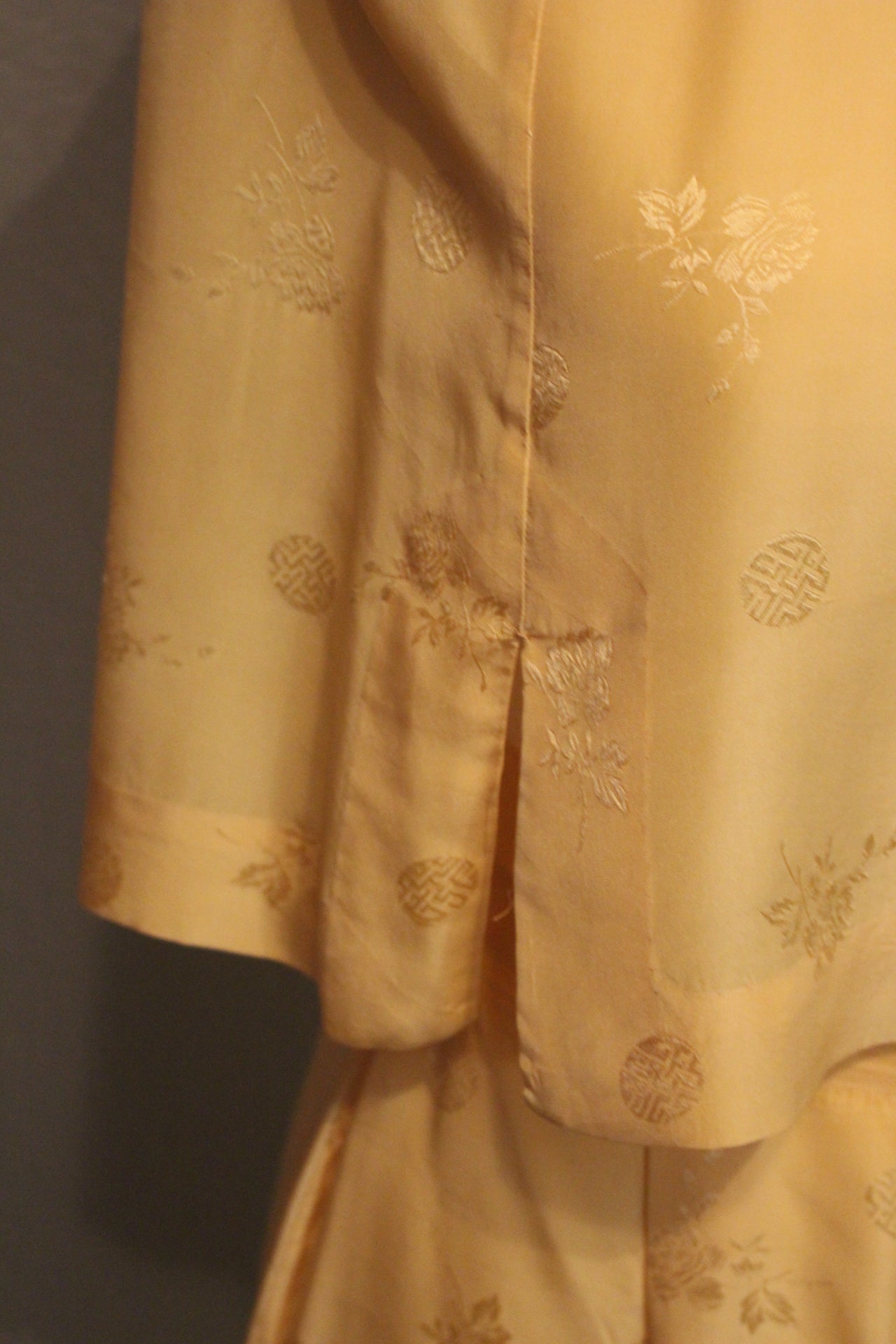 Royal Crown Embossed Yellow Silk Pants, Shirt and Jacket 100% Silk - Small (SM)