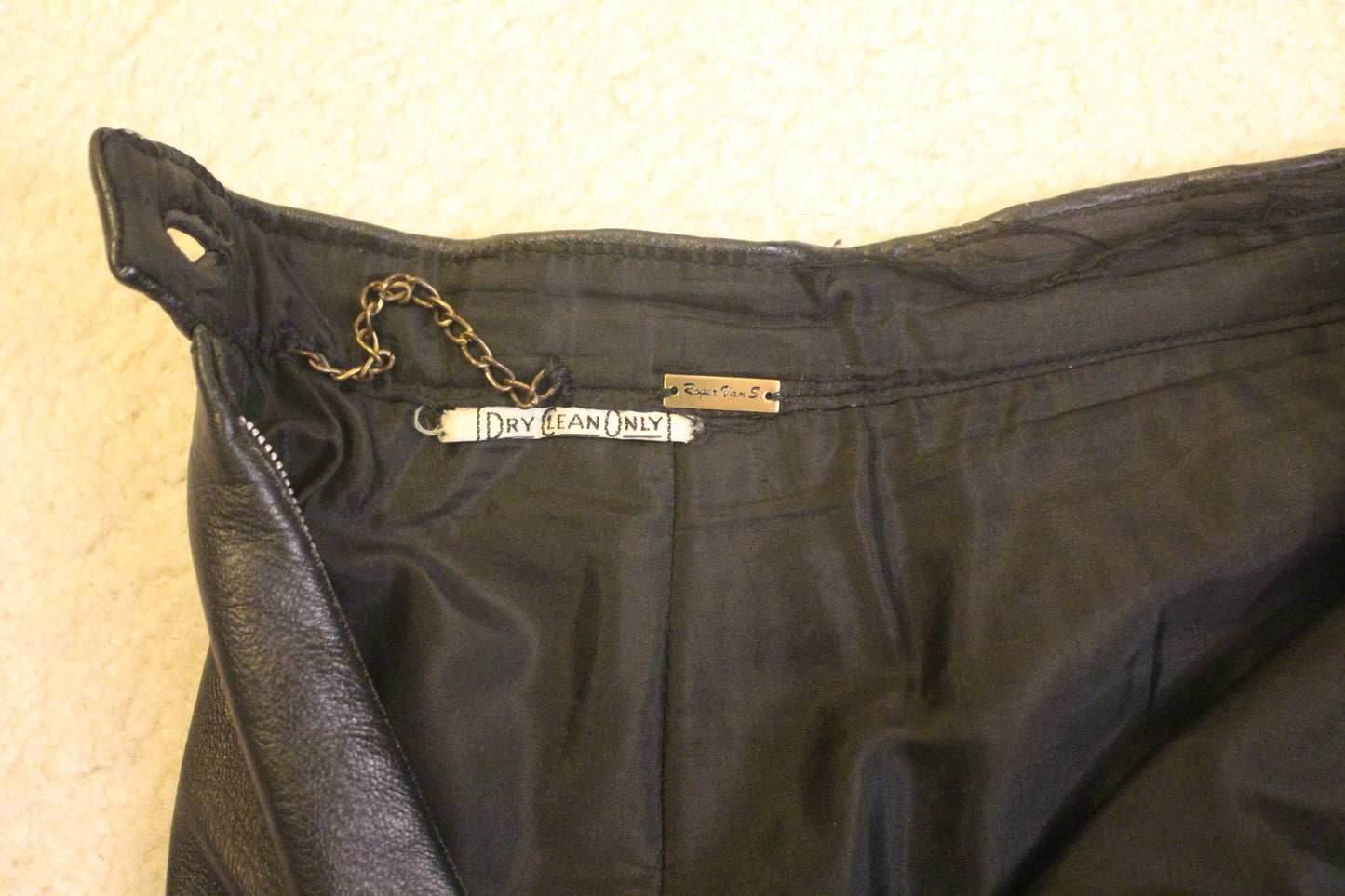 Roger Van S   70s Black Leather A" Line Skirt