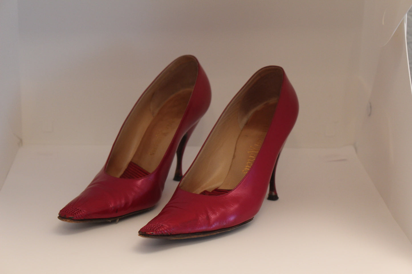 Leather Fuchsia Shoes made in Italy Neiman Marcus - 6 1/2, 1960s Women's