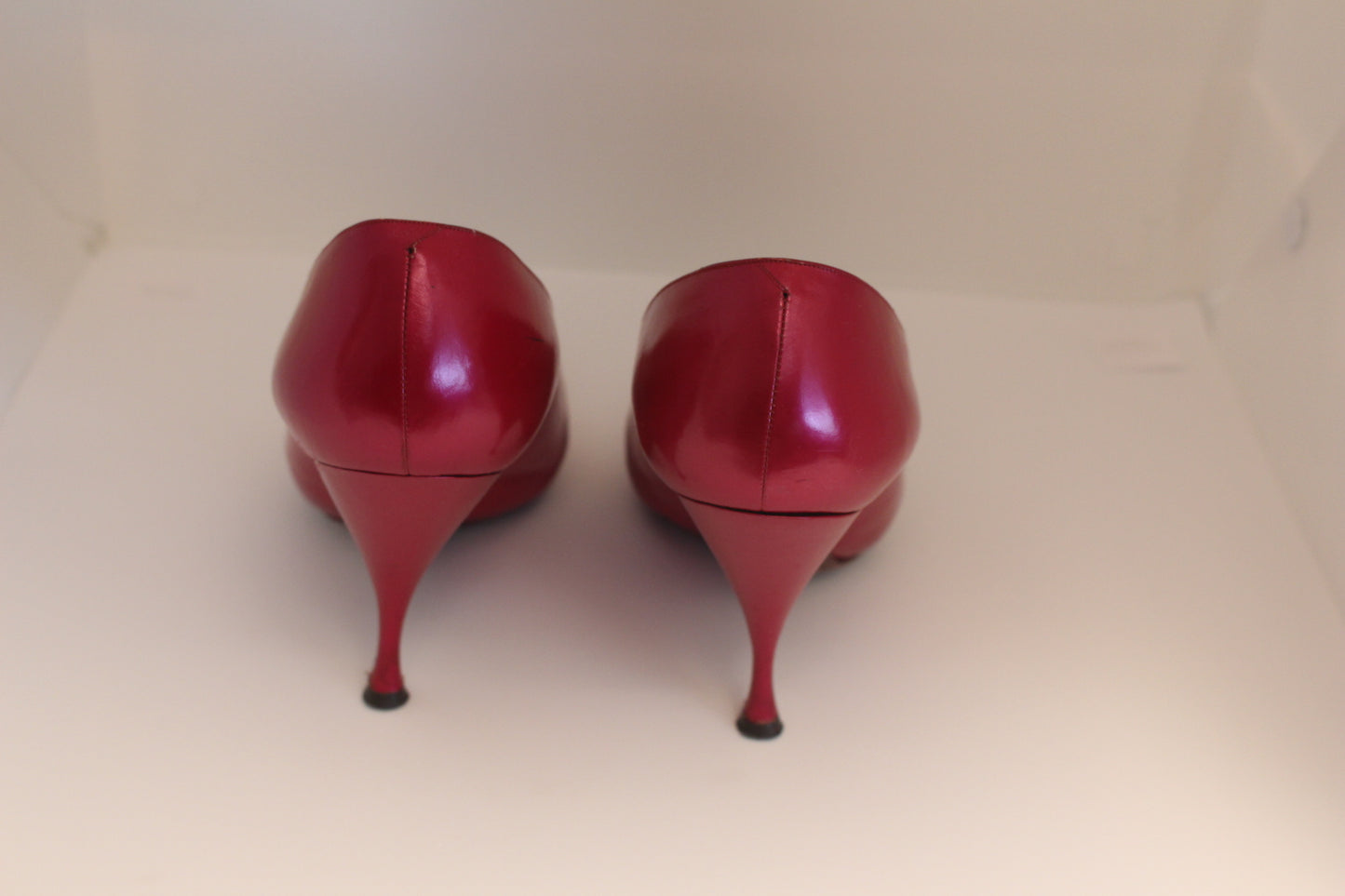 Leather Fuchsia Shoes made in Italy Neiman Marcus - 6 1/2, 1960s Women's