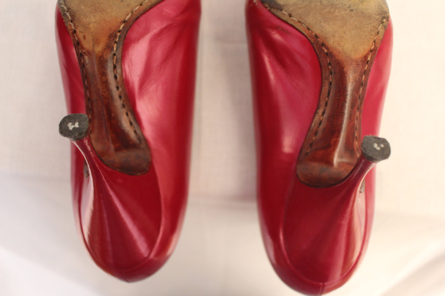 Leather Fuchsia Shoes made in Italy Neiman Marcus - 6 1/2, 1960s Women's