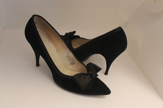 Black Designer Heels with Bow Tie, 6.5", AA