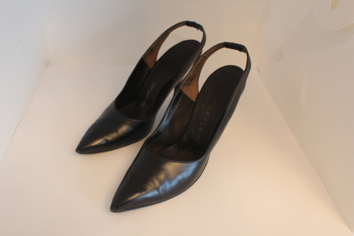 Neimans Herberto Black Pumps Sling Back - 6.5" A,  4" Heels