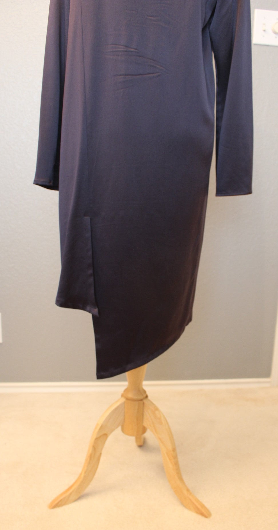 Hahari Designer Deep Blue /Navy Mid Sleeve Silk Dress - Small (SM)