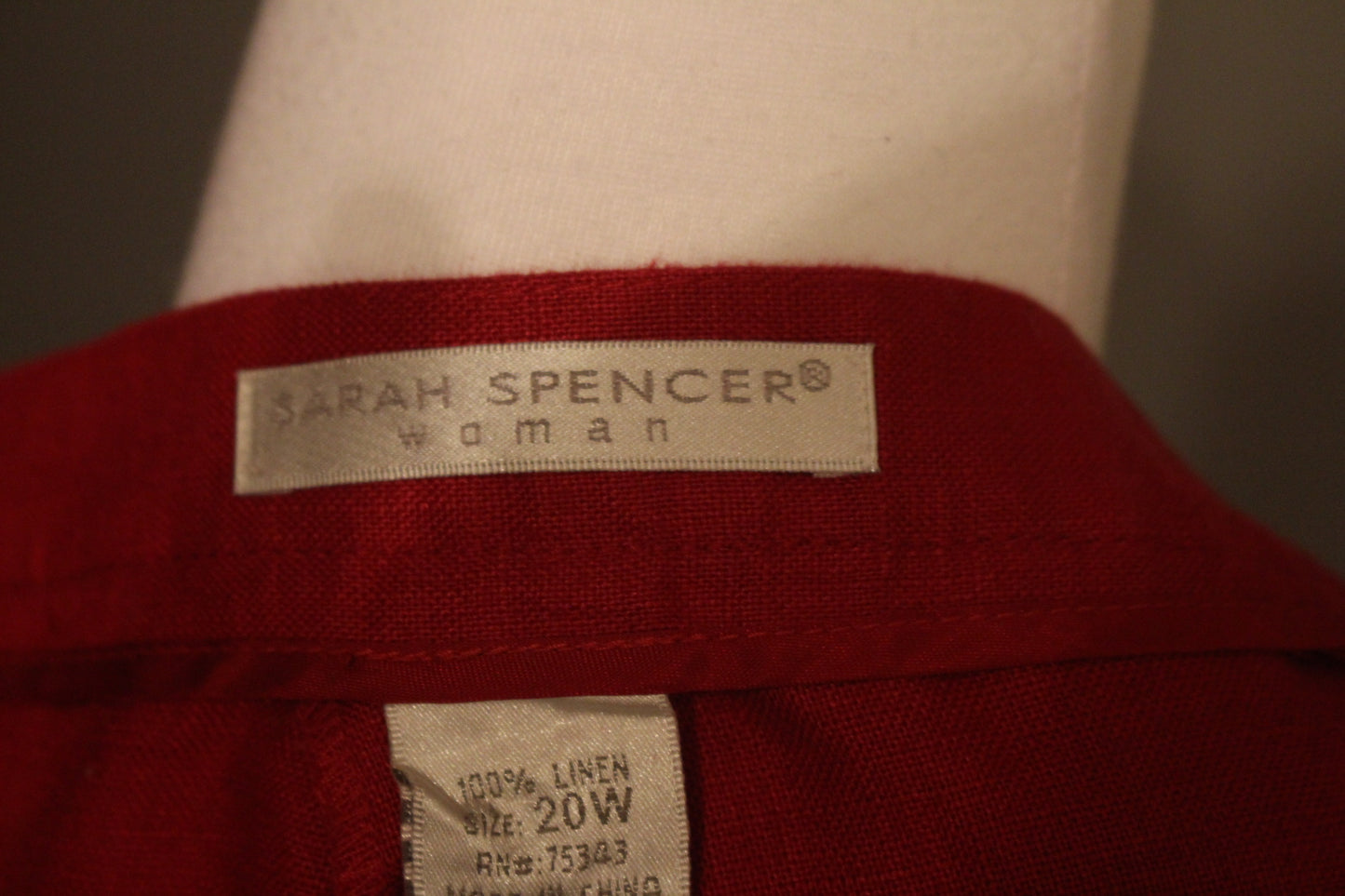 Sarah Spencer XL Linnen Deep Red Shirt and Pants